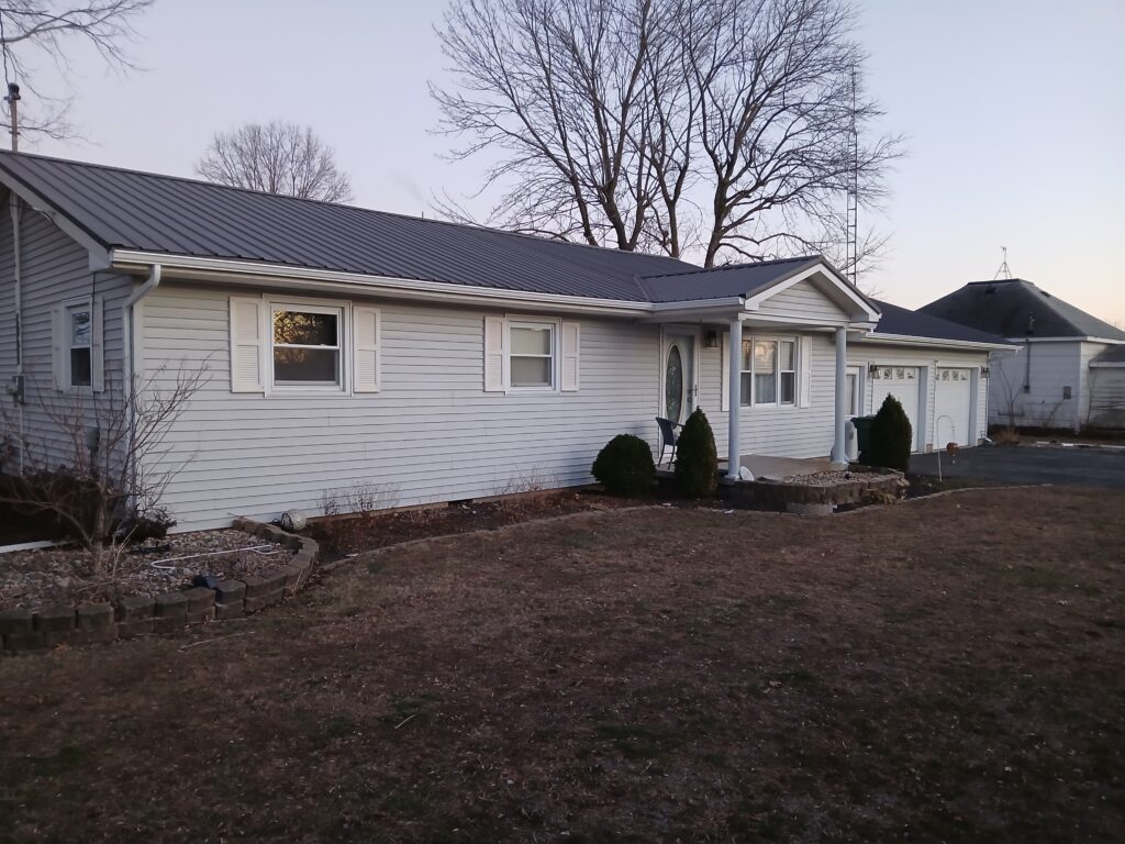 Gutter-Gear Champaign, Mattoon, Urbana, Charleston IL Gutters and Gutter Cover, Gutter Guards 217-205-1028